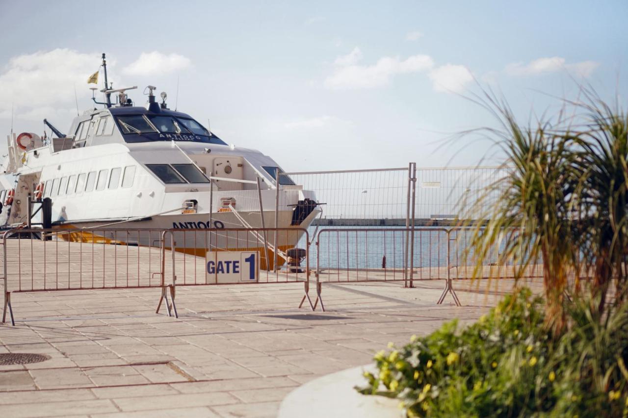 B&B Il Profumo Del Porto Trapani Luaran gambar
