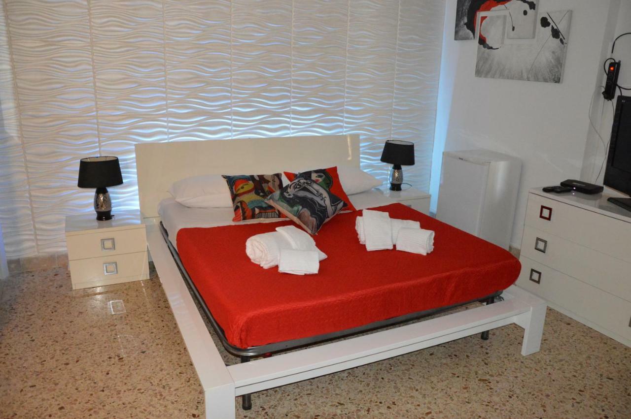 B&B Il Profumo Del Porto Trapani Luaran gambar