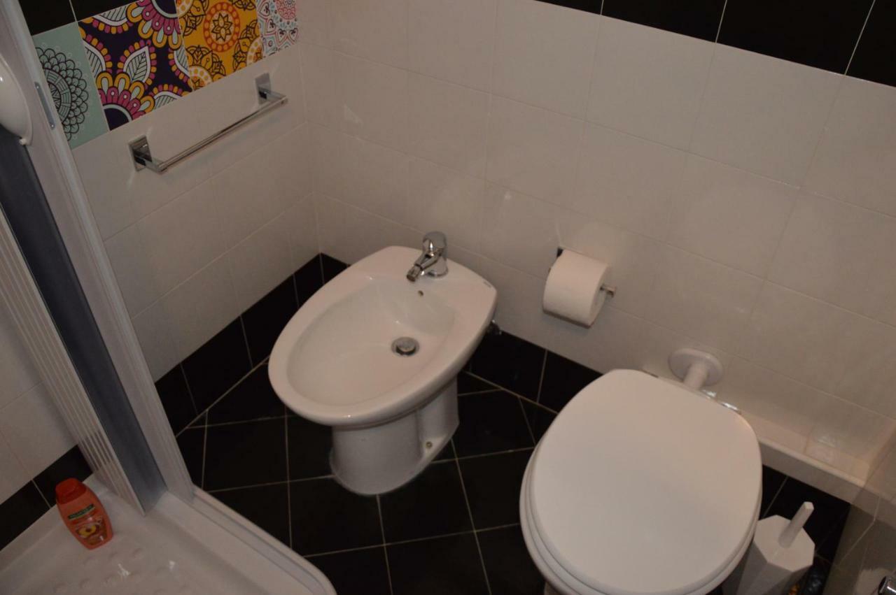 B&B Il Profumo Del Porto Trapani Luaran gambar