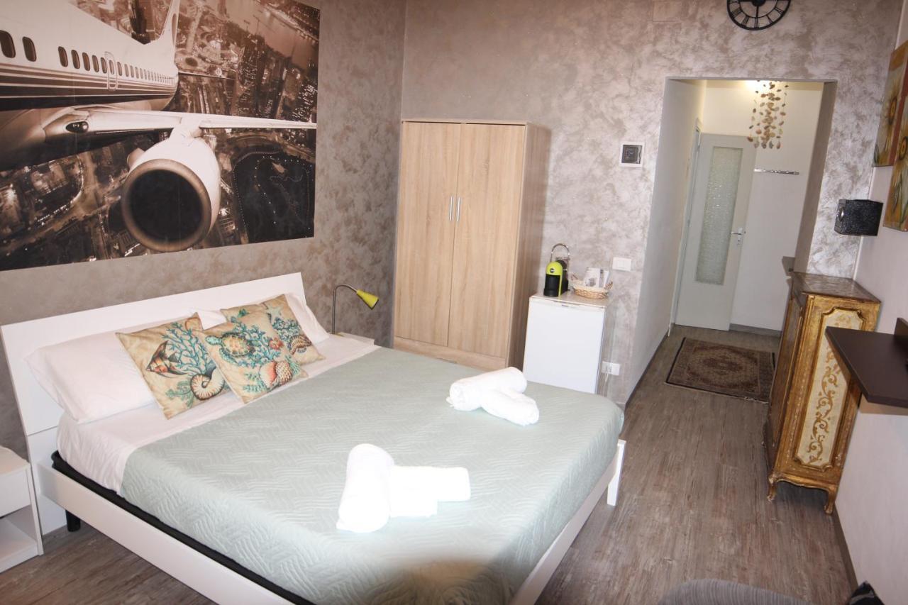 B&B Il Profumo Del Porto Trapani Luaran gambar